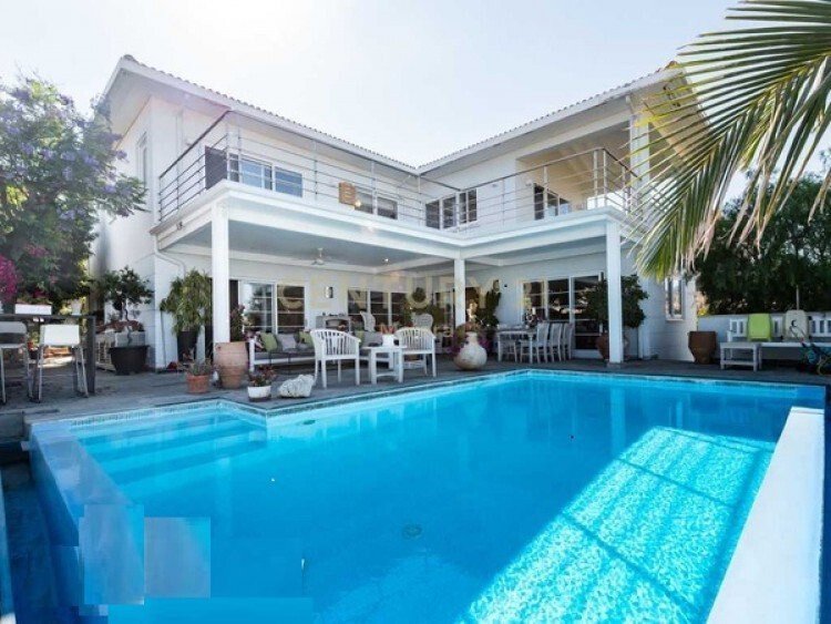 House in Agios Athanasios, Limassol, Cyprus 1 - 13004971
