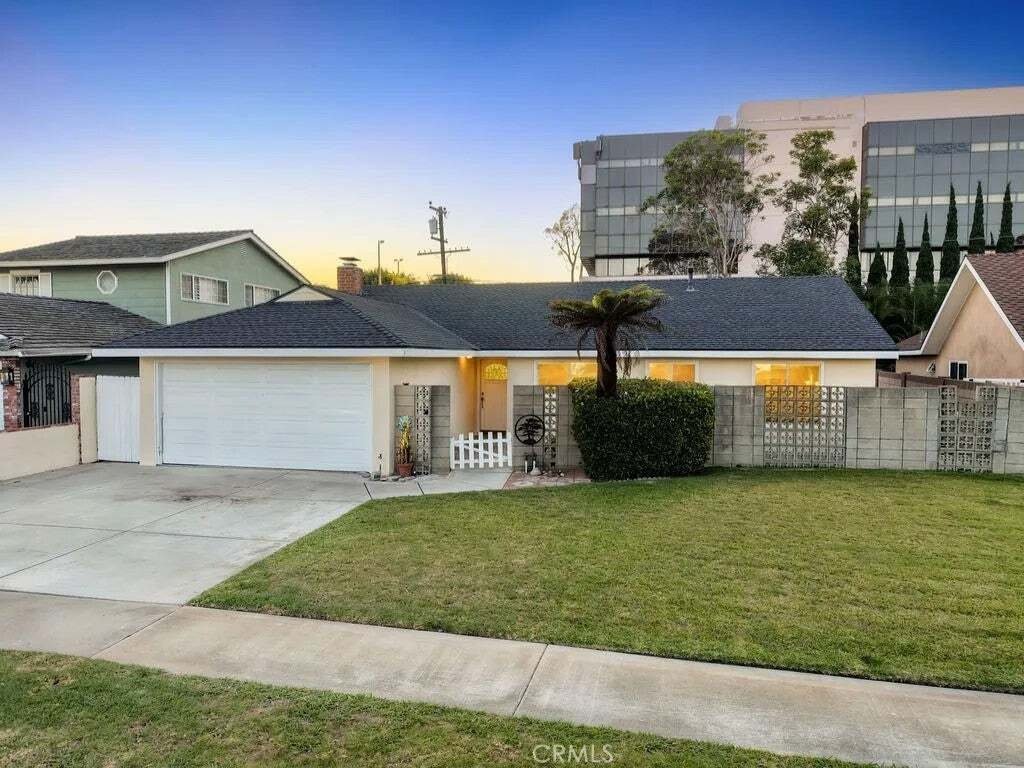 House in Huntington Beach, California, United States 1 - 18565133