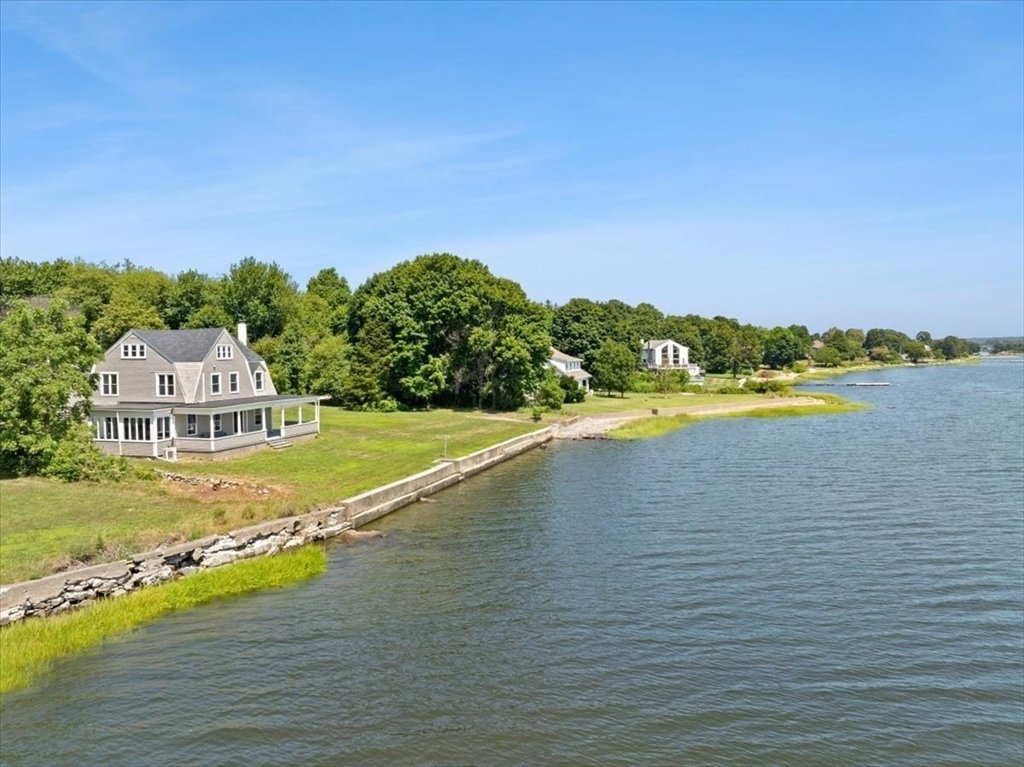 House in Swansea, Massachusetts, United States 1 - 17383456