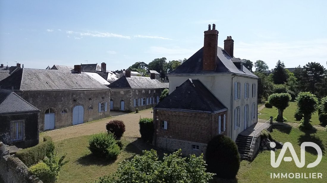 House in Sainte-Suzanne, Sainte-Suzanne-et-Chammes, France 1 - 18406100