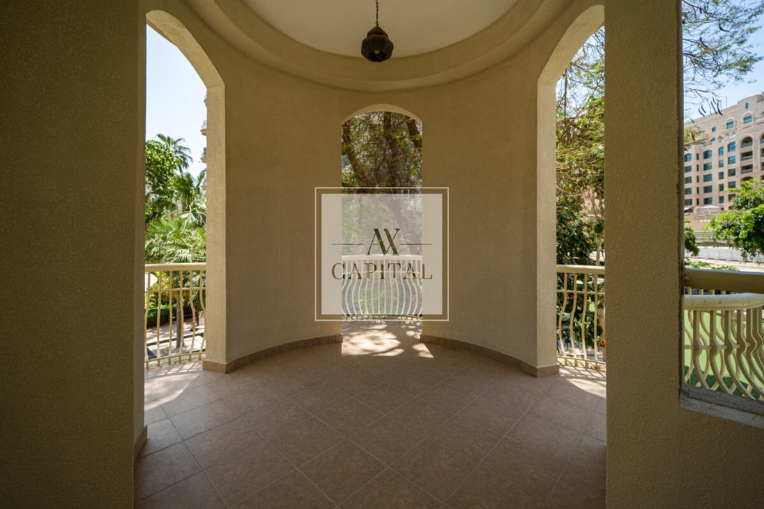 Apartment in Business Bay, Dubai, United Arab Emirates 1 - 18563669