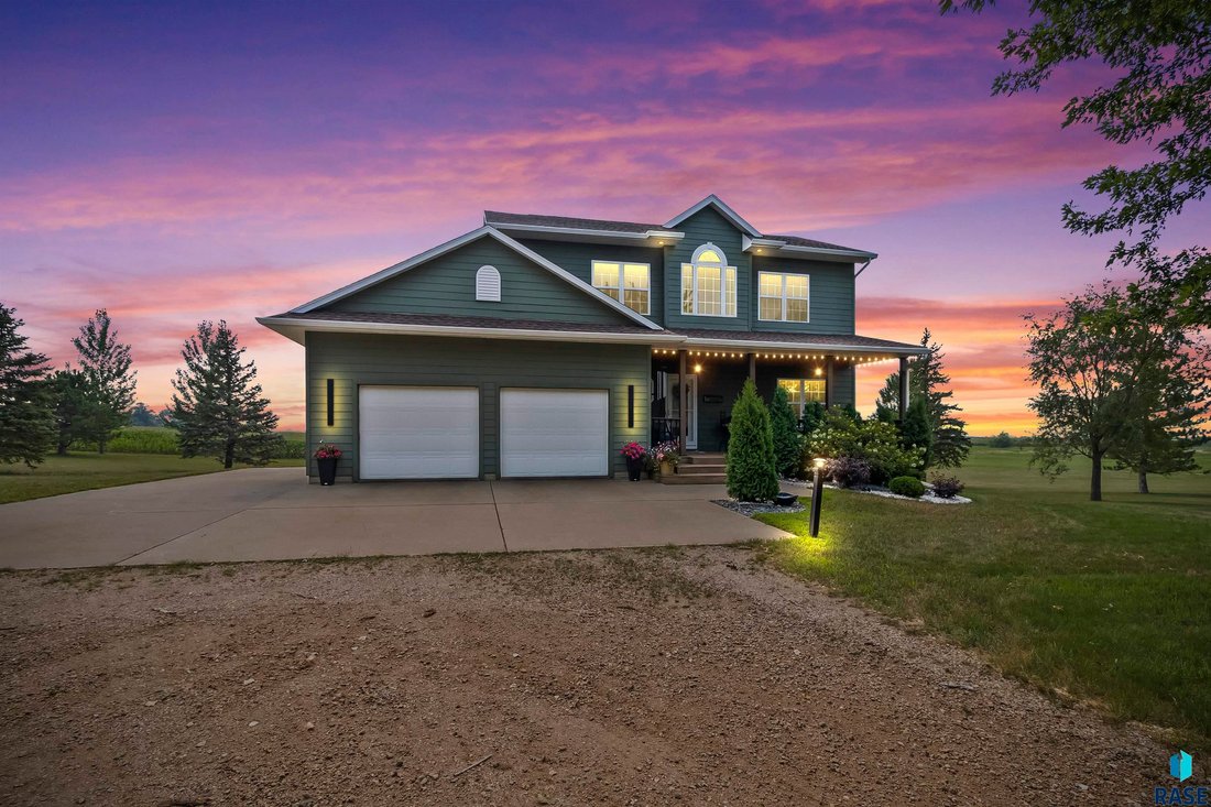 House in Lennox, South Dakota, United States 1 - 18562731