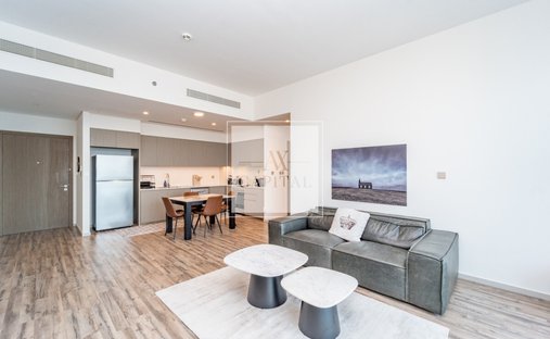 Apartment in Business Bay, Dubai, United Arab Emirates 1