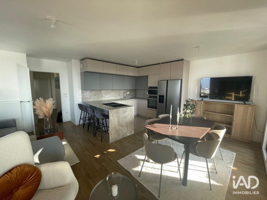 Apartment in Voltaire-Grésillons, Asnières-sur-Seine, France 5 - 18567799