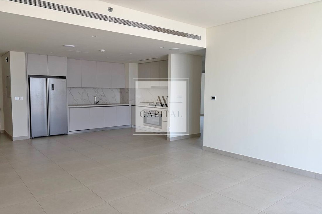 Apartment in Dubai Harbour, Dubai, United Arab Emirates 1 - 18563541