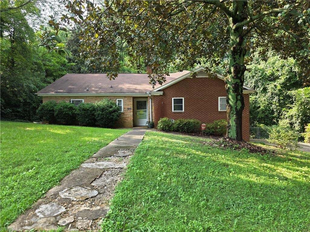 House in Statesville, North Carolina, United States 1 - 18561578