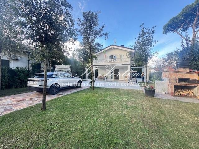 Villa in Center, Forte dei Marmi, Tuscany 4 - 17294904