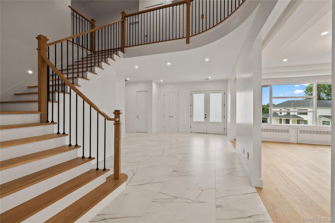 House in Spring Valley, New York, United States 5 - 18562684