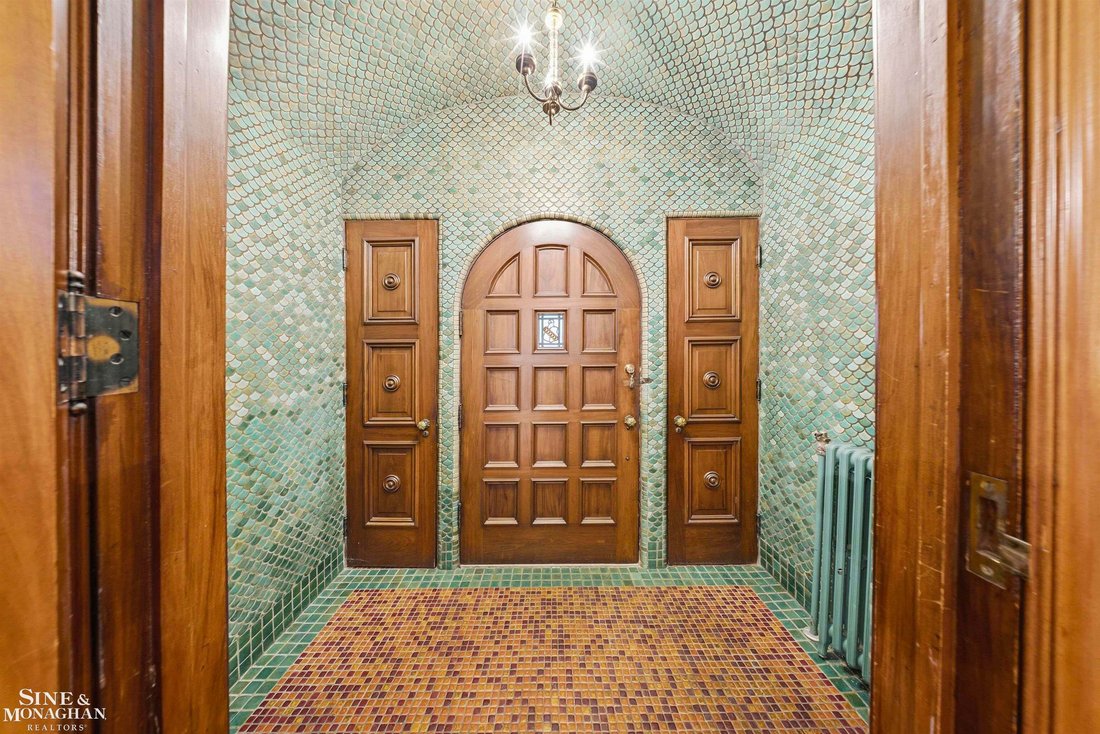 House in Grosse Pointe Park, Michigan, United States 4 - 18564968