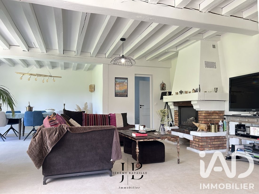 House in Bonneville-sur-Touques, Normandy, France 3 - 18567824