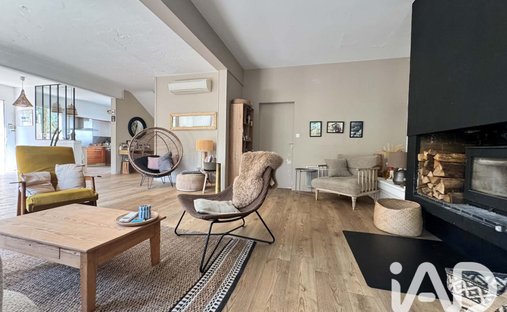 House in Saint Eloi, La Rochelle, France 1