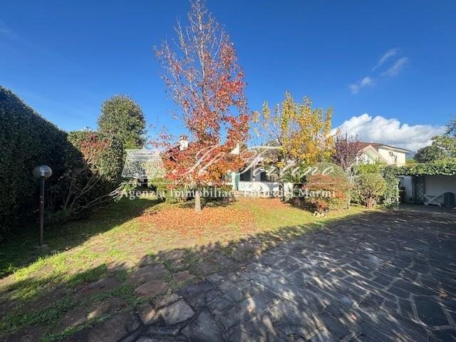 Villa in Center, Forte dei Marmi, Tuscany 3 - 17454553