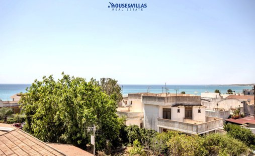 Villa in Noto, Sicily, Italy 1