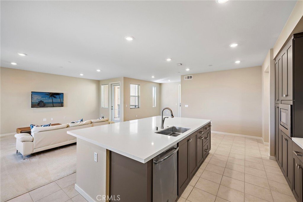 House in Irvine, California, United States 4 - 18564333