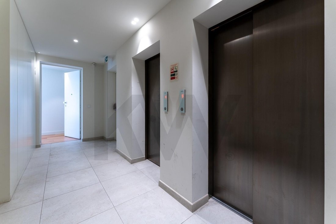 Apartment in Santo Antonio, Lisbon, Portugal 5 - 18532429