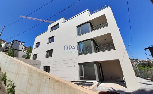 Apartment in Grad Opatija, Primorje-Gorski Kotar County, Croatia 1