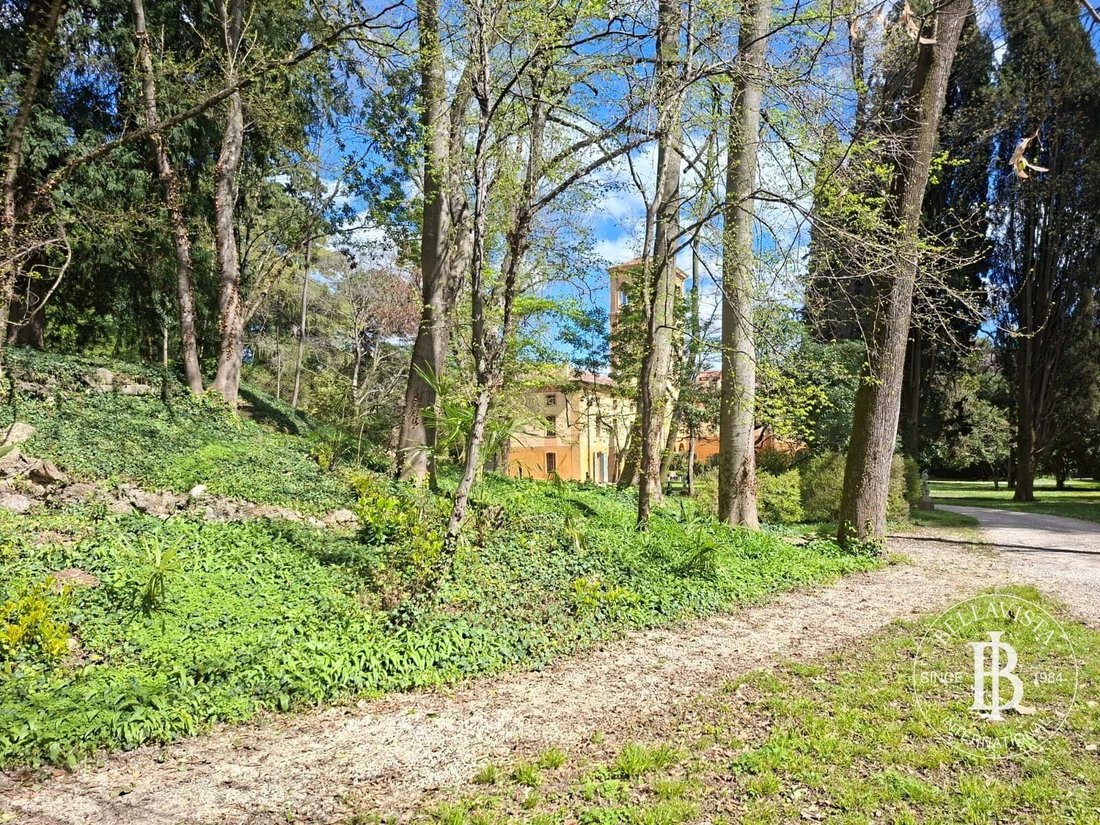 Villa in Bassano del Grappa, Veneto, Italy 3 - 18558413