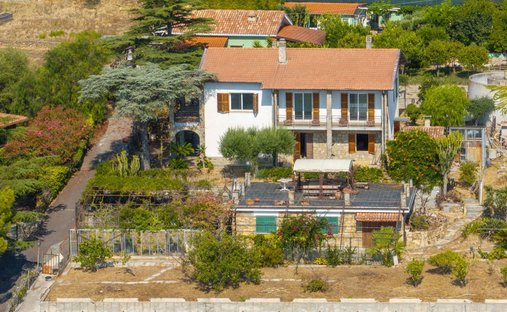 Villa in Coldirodi, Sanremo, Italien 1