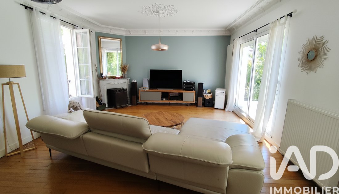 House in Ouest, Ecouen, France 4 - 18221827
