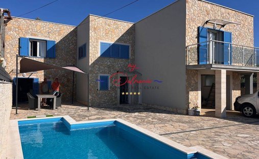 House in Vir, Zadar County, Croatia 1
