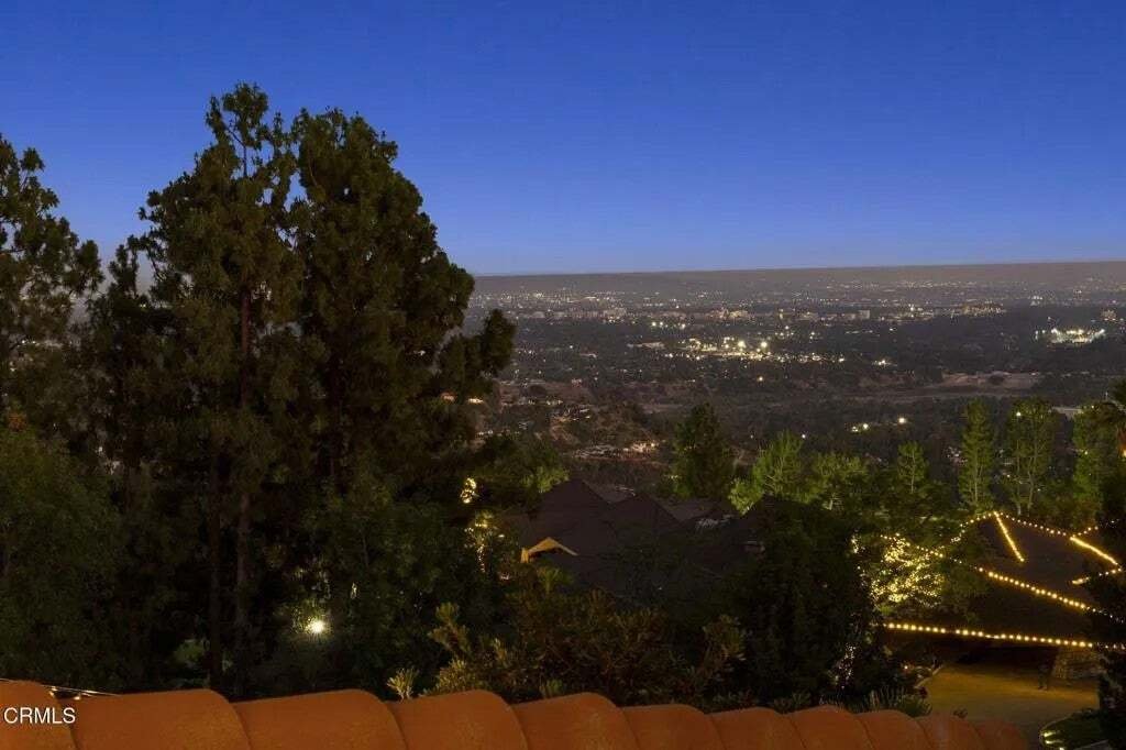 Townhouse in La Cañada Flintridge, California, United States 5 - 18562391