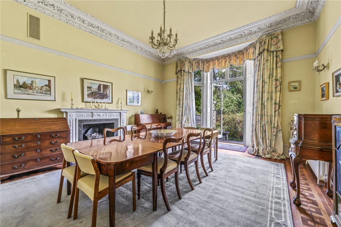 House in Twickenham, Richmond Upon Thames, England 2 - 18559635