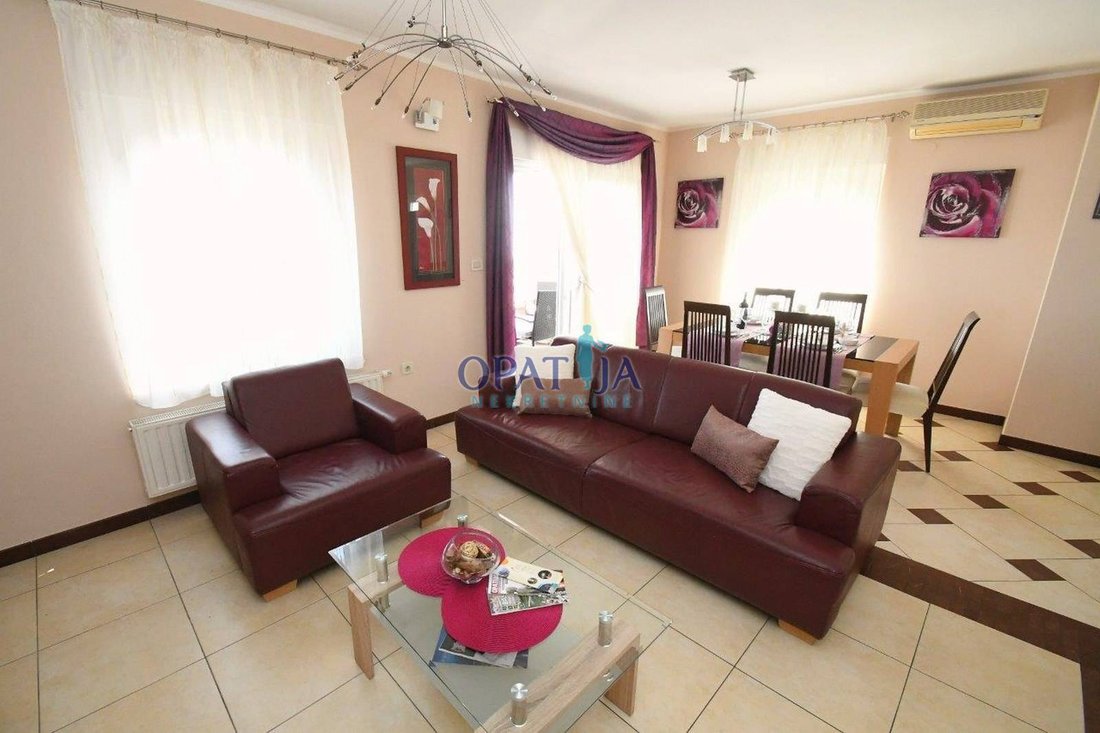 Apartment in Grad Opatija, Primorje-Gorski Kotar County, Croatia 1 - 18560643
