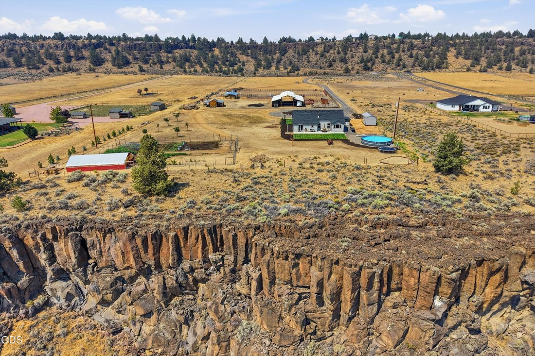 House in Terrebonne, Oregon, United States 4 - 18558332