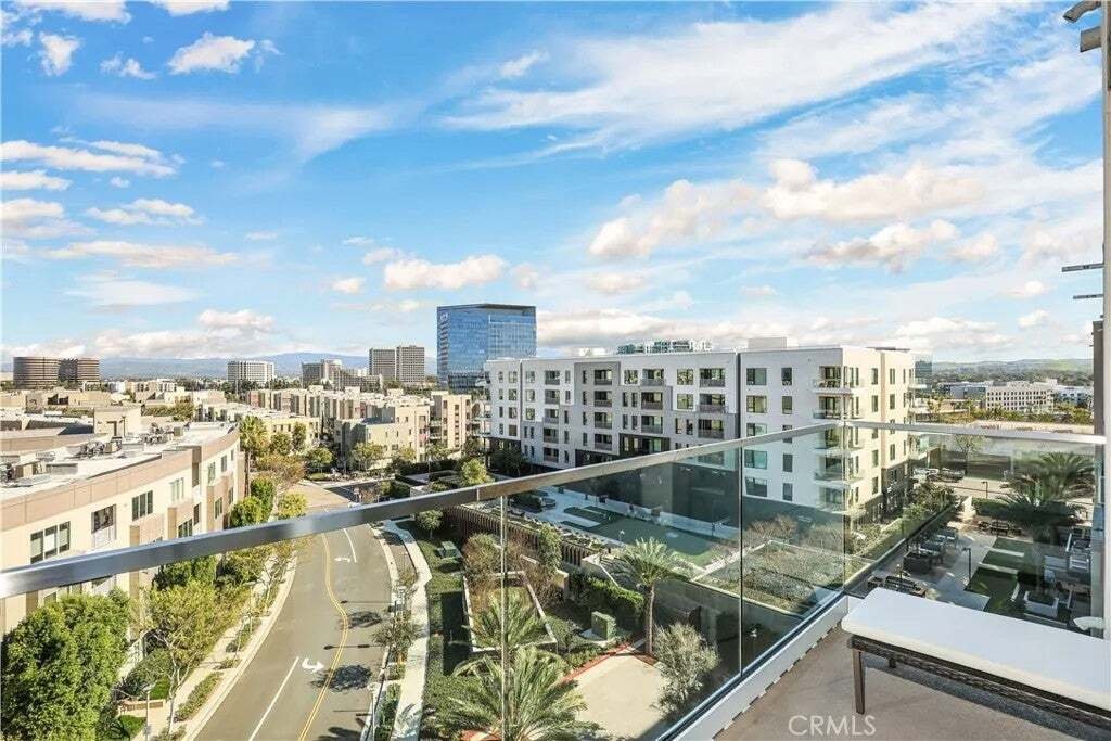 Condo in Irvine, California, United States 2 - 17074902