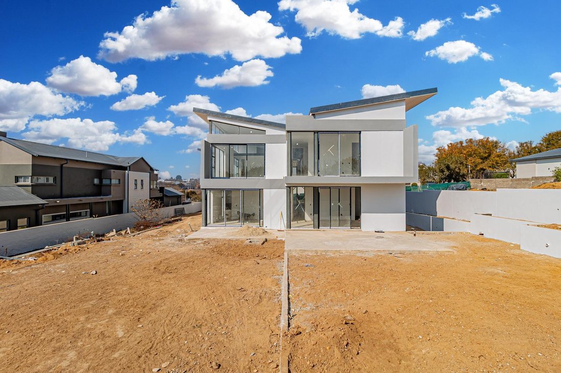 House in Zevenfontein 407-Jr, Gauteng, South Africa 5 - 18558532