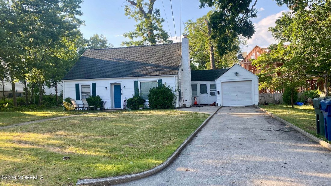 House in Oakhurst, New Jersey, United States 1 - 18561371