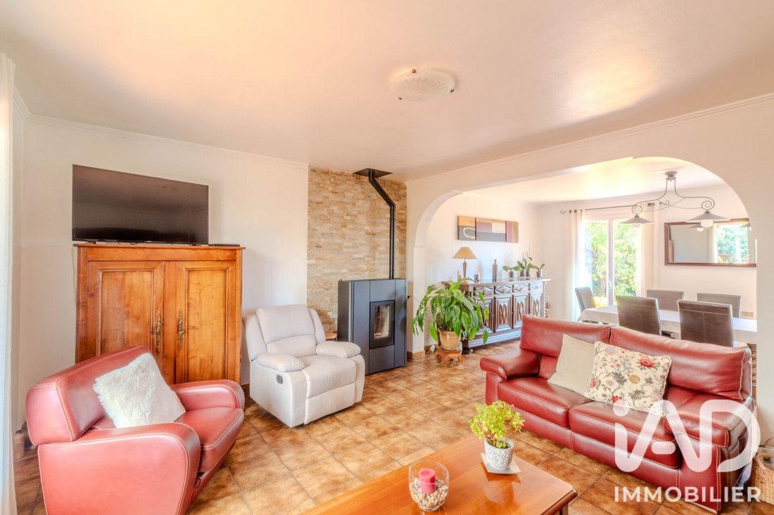 House in Montigny-sur-Loing, Ile-de-France, France 2 - 18567790