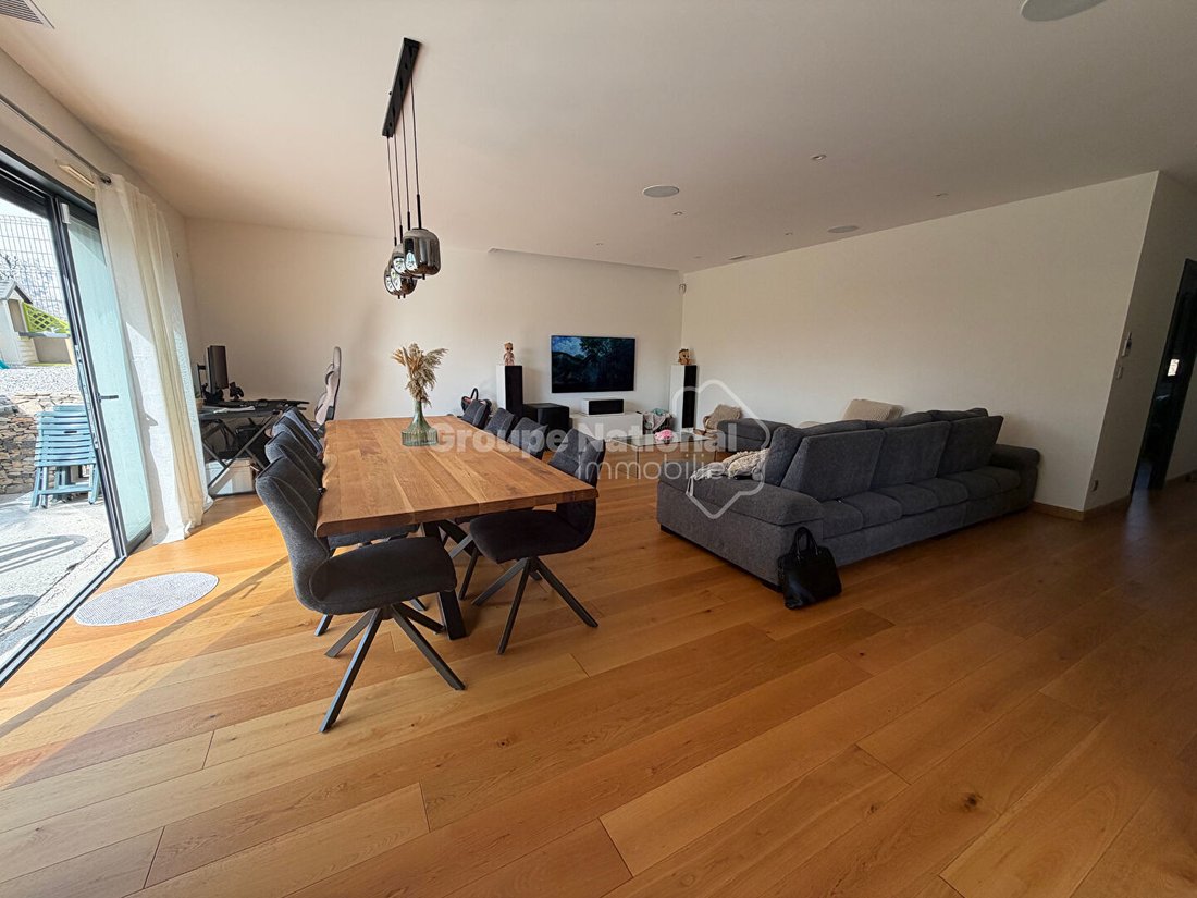 Villa in Camplanier, Nimes, France 2 - 18563808
