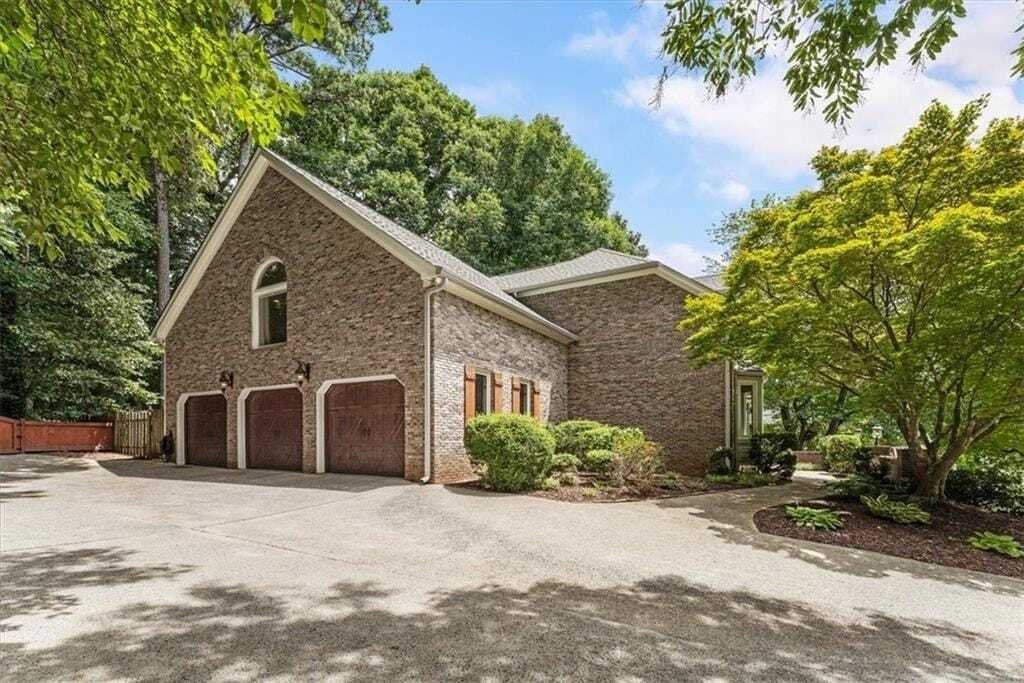House in Roswell, Georgia, United States 2 - 18564125