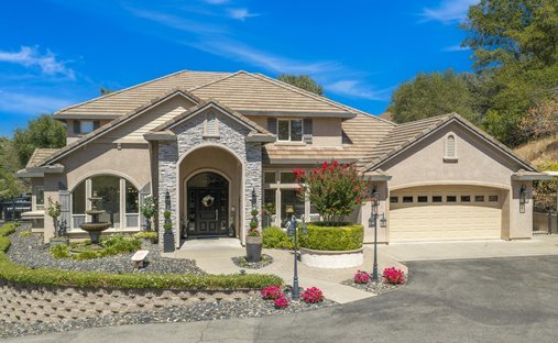 House in Newcastle, California, United States 1