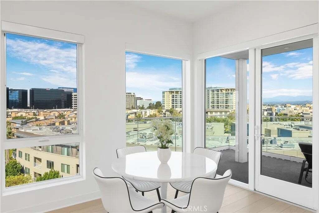 Condo in Irvine, California, United States 3 - 17074902