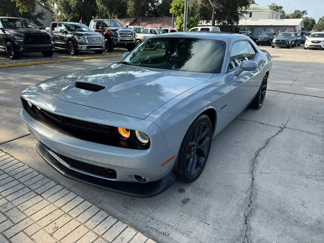 Coupe in Orlando, FL, United States 1 - 18560185