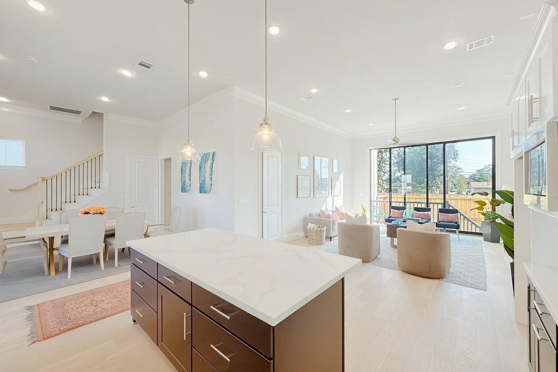 House in Houston, Texas, United States 5 - 18562937
