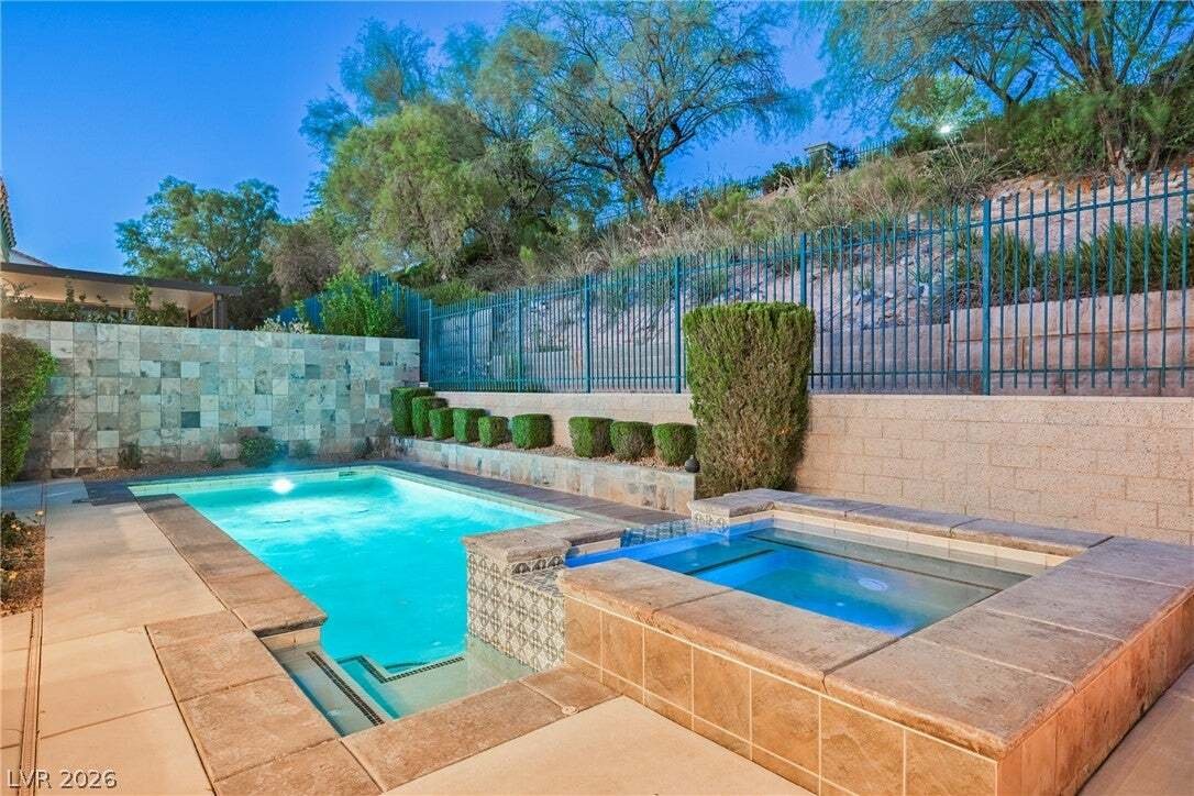 House in Henderson, Nevada, United States 2 - 18561358