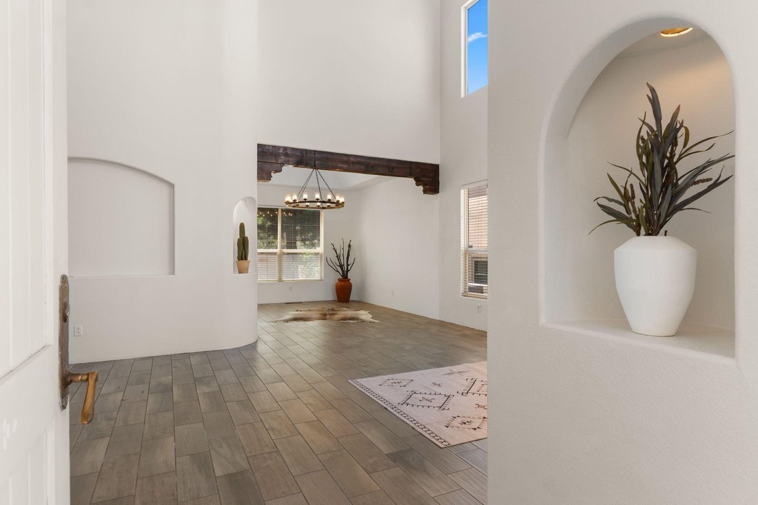 House in Albuquerque, New Mexico, United States 5 - 18558093