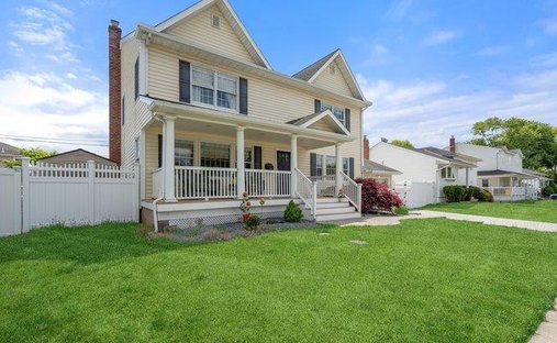 House in Syosset, New York, United States 1