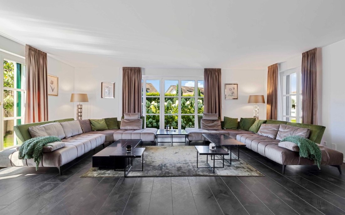 Villa in Volketswil, Zurich, Switzerland 5 - 18563901
