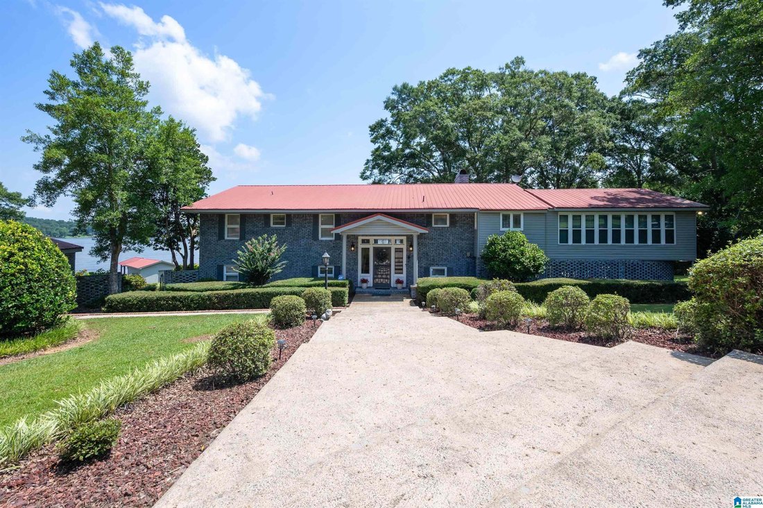 House in Talladega, Alabama, United States 1 - 18400934