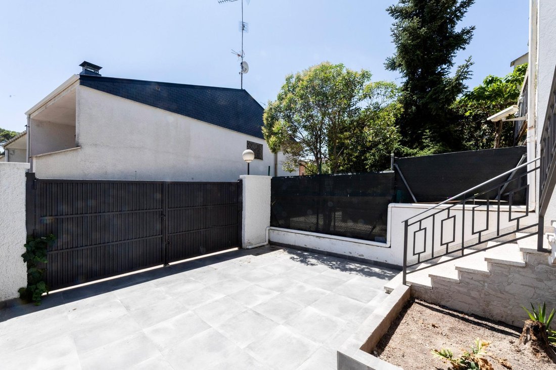 House in Torrelodones, Comunidad de Madrid, Spain 4 - 18569528