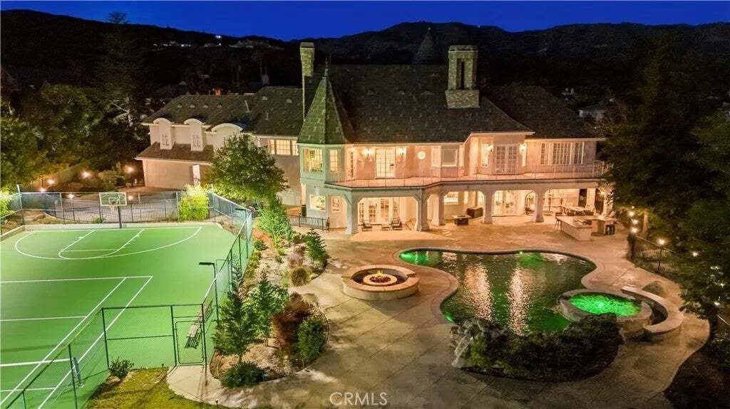 House in Los Angeles, California, United States 5 - 18571414
