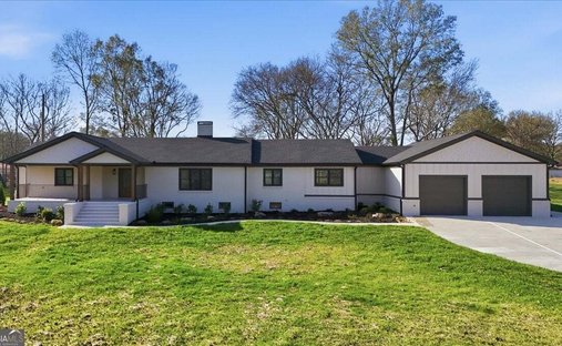 House in Taylorsville, Georgia, United States 1