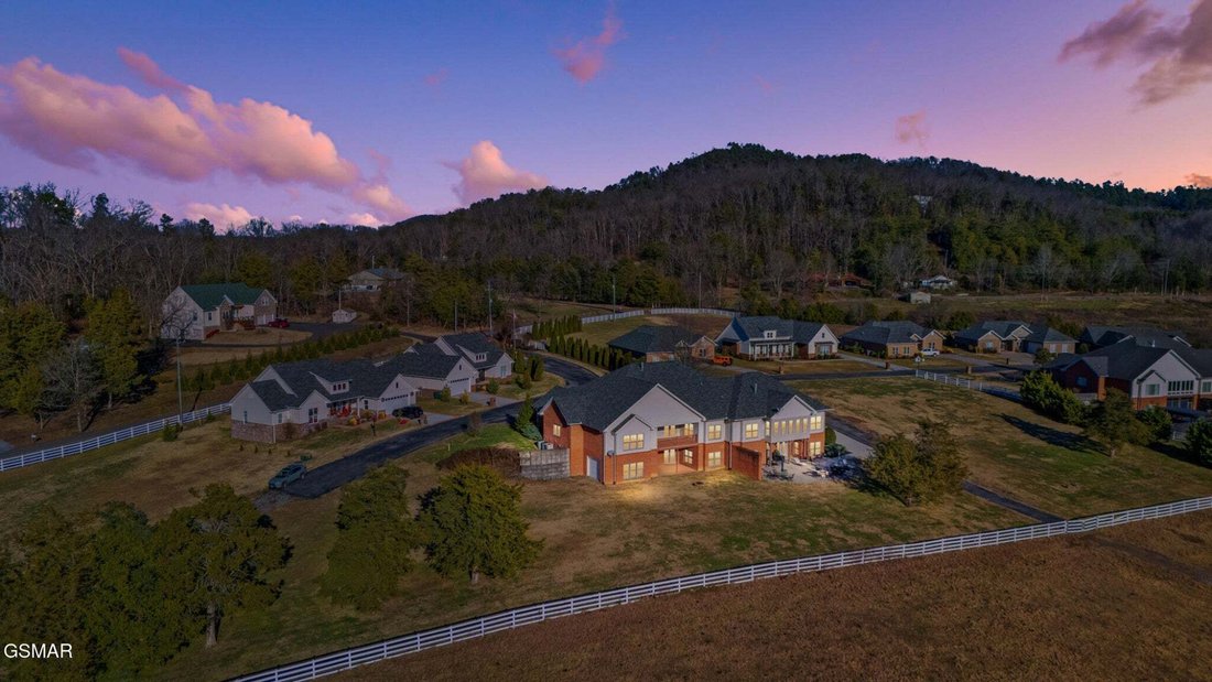 House in Sevierville, Tennessee, United States 3 - 18573610