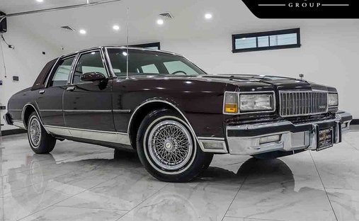 1988 Chevrolet Caprice Classic Brougham LS in Crestwood, IL, United States 1