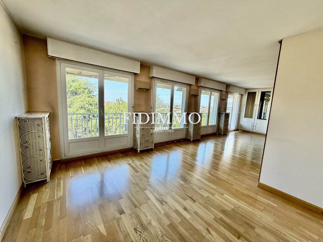 Apartment in Chennevieres-sur-Marne, Ile-de-France, France 2 - 17868807