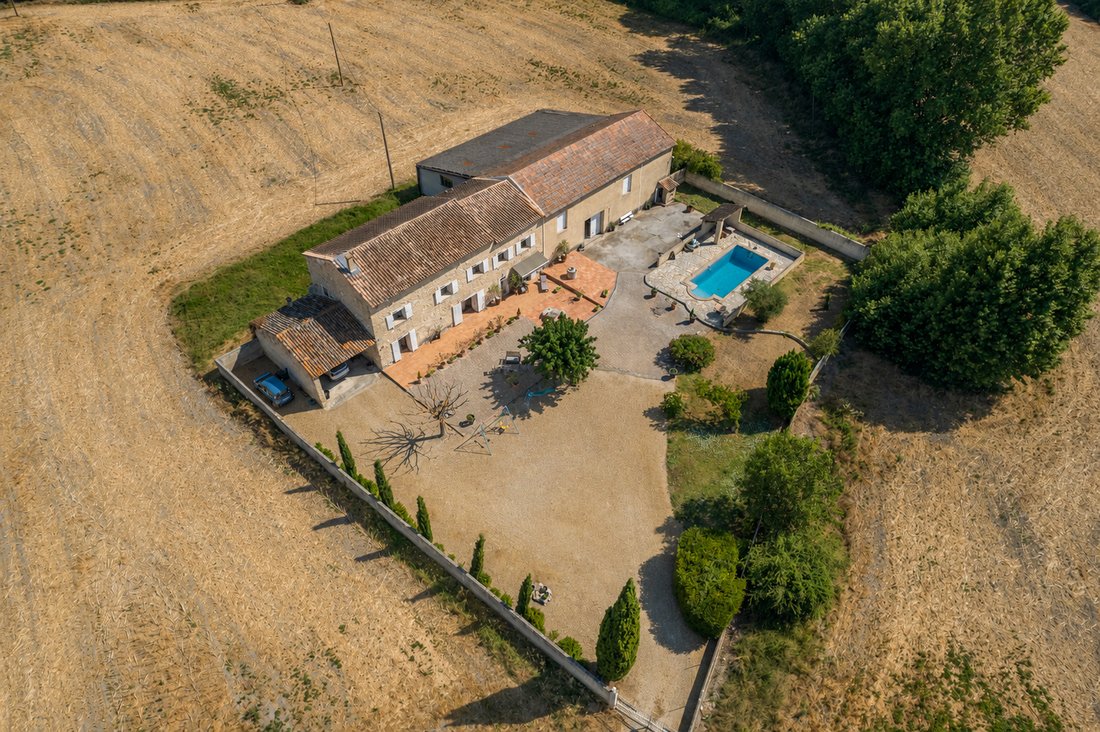 House in Nevons-route d'Apt, L'Isle-sur-la-Sorgue, France 3 - 18572197